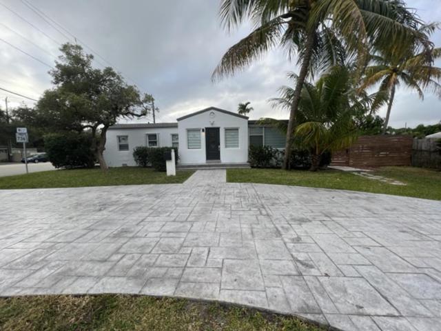 Modern Spanish Villa- Pool- By River-Tropical !!! Fort Lauderdale Exterior photo